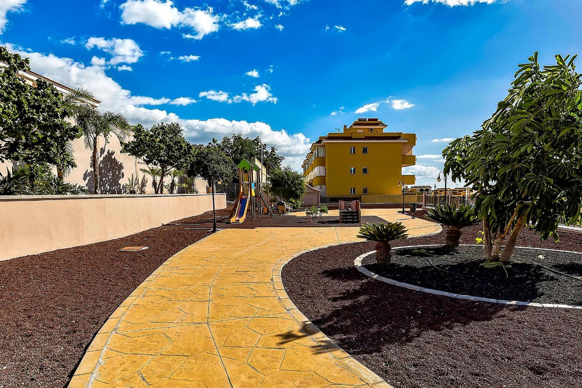 Spacious Ocean View Family Townhouse Puerto de Santiago  Exterior photo