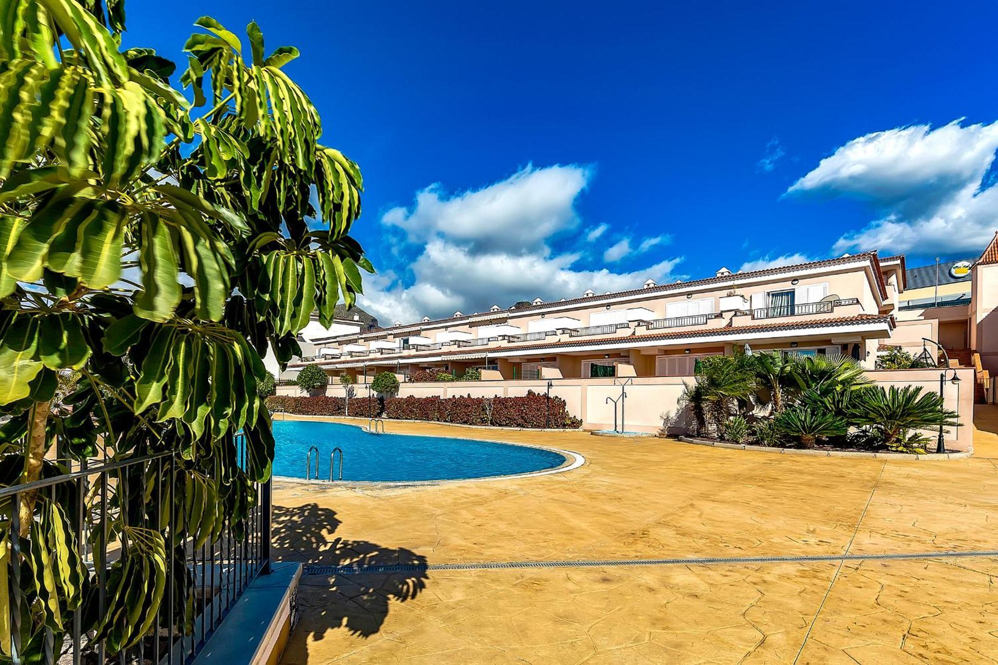 Spacious Ocean View Family Townhouse Puerto de Santiago  Exterior photo